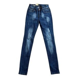 NWT Sweet Look Women's Skinny Blue Jeans Size 3